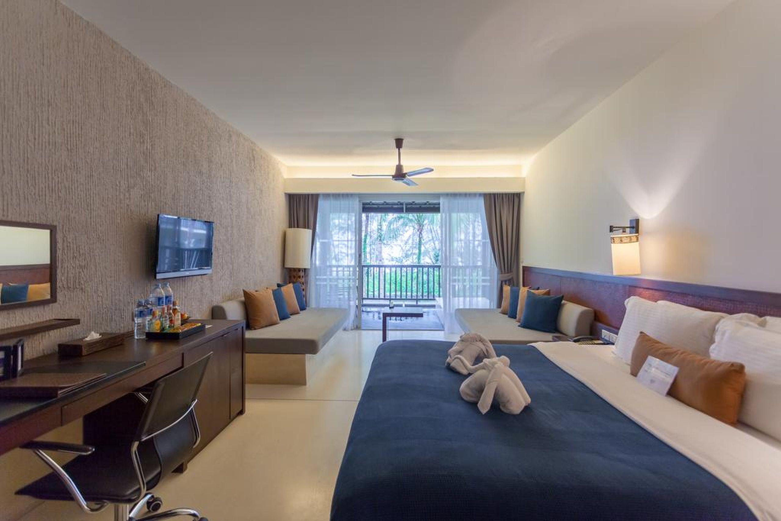 Grand Southsea Khaolak Beach Resort Кхаулак Экстерьер фото